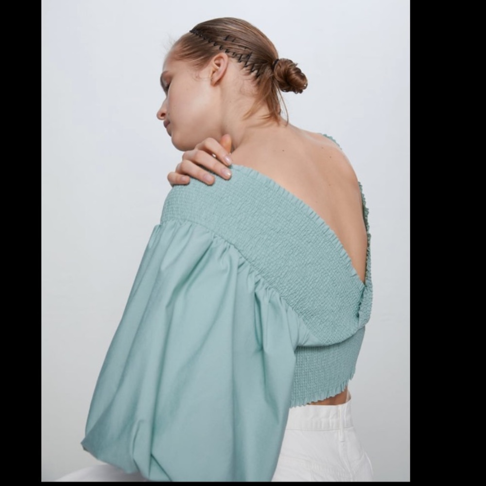 Zara stretchy top